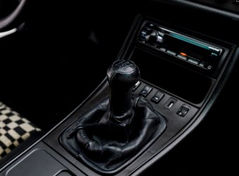 Porsche 944 ���������� � ������-�����: ������ GT-K44 �� 113 ����� ��������