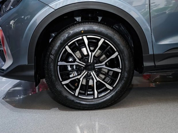 ��� Geely Coolray ����� ��������� ����������